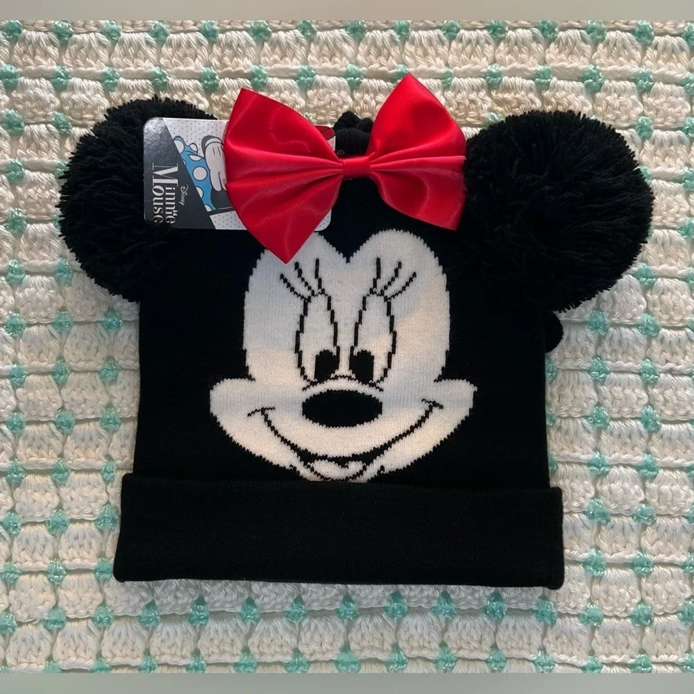Disney Minnie Mouse Black Hat and Gloves Set